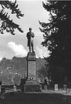 Click here to continue your tour of historic Eugene!
